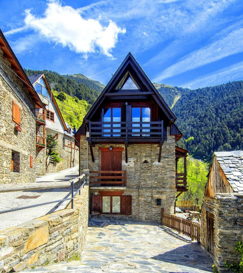 Apartamentos Aran Montcorbau Exterior foto